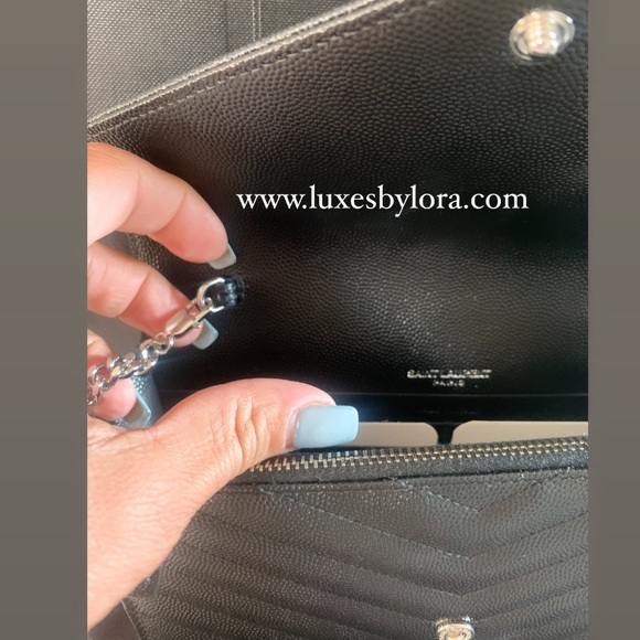 ❌SOLD❌SAINT LAURENT ENVELOPE CHAIN WALLET LEATHER - Picture 6 of 13